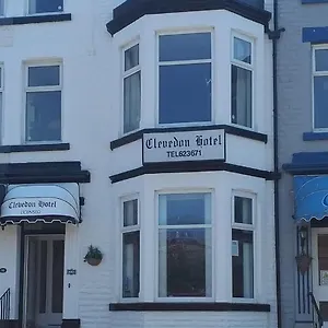 Bed & Breakfast The Clevedon, Blackpool