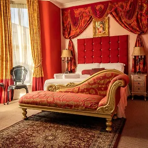 Hotel Rouge, Blackpool